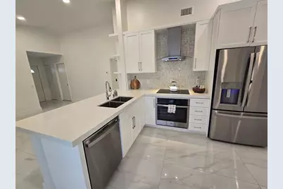 1303  Seagrape Cir, Weston, FL 33326 - Photo 23