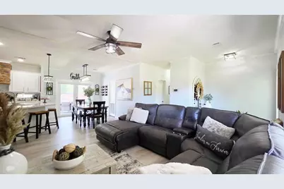 140 N Utopia St, Clewiston, FL 33440 - Photo 17