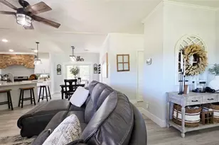 140 N Utopia St, Clewiston, FL 33440 - Photo 15