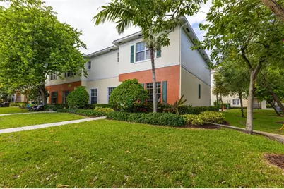 122 SW 7th Ct, Unit #122, Pompano Beach, FL 33060 - Photo 31