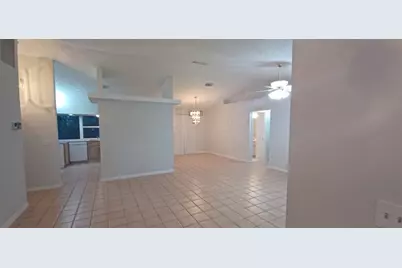 150 NW Byron St, Port Saint Lucie, FL 34983 - Photo 5