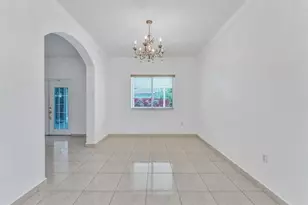 16757 NW 91st Ct, Miami Lakes, FL 33018 - Photo 13
