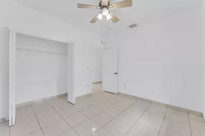 16757 NW 91st Ct, Miami Lakes, FL 33018 - Photo 21