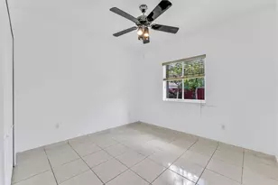 16757 NW 91st Ct, Miami Lakes, FL 33018 - Photo 23