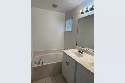 1905 SW 60th Ter, Unit #1905, North Lauderdale, FL 33068 - Photo 7