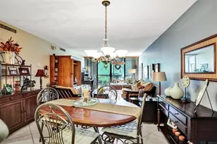 8415 Forest Hills Dr, Coral Springs, FL 33065 - Photo 3