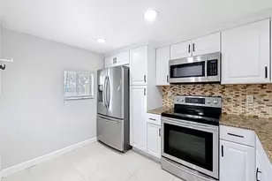 7750 NW 50th St, Lauderhill, FL 33351 - Photo 11