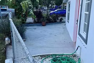 2201 NE 135th Ln, North Miami Beach, FL 33181 - Photo 21