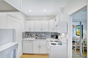 5700 NE 22nd Way, Fort Lauderdale, FL 33308 - Photo 5