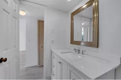 301  Croton Ave, Unit #302, Lantana, FL 33462 - Photo 9