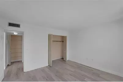 301  Croton Ave, Unit #302, Lantana, FL 33462 - Photo 21