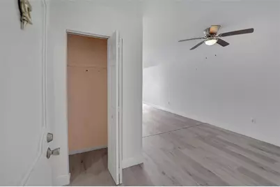 301  Croton Ave, Unit #302, Lantana, FL 33462 - Photo 11