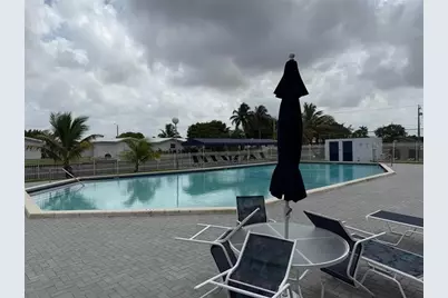 8405 NW 61st St, Unit #D315, Tamarac, FL 33321 - Photo 23