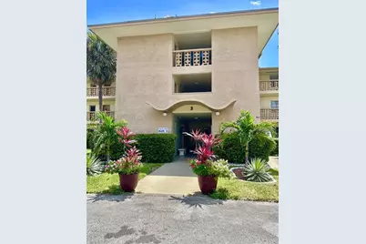 17050 NE 14th Ave, Unit #110, North Miami Beach, FL 33162 - Photo 9