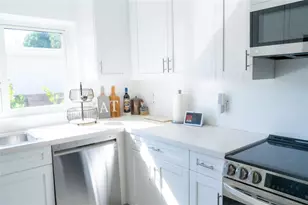 425 NW 122nd St, North Miami, FL 33168 - Photo 27