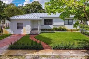 425 NW 122nd St, North Miami, FL 33168 - Photo 1