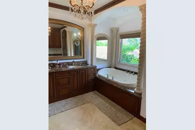 2626  Barcelona Dr, Fort Lauderdale, FL 33301 - Photo 27