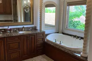 2626 Barcelona Dr, Fort Lauderdale, FL 33301 - Photo 27