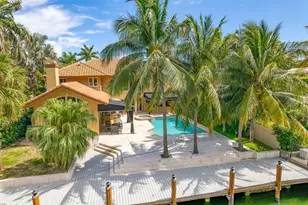 2626 Barcelona Dr, Fort Lauderdale, FL 33301 - Photo 13