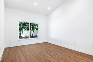 1811 SW 124th Way, Miramar, FL 33027 - Photo 21