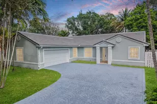 1811 SW 124th Way, Miramar, FL 33027 - Photo 1