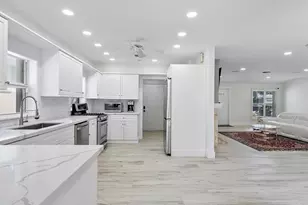 411 Poinciana, Fort Lauderdale, FL 33301 - Photo 11