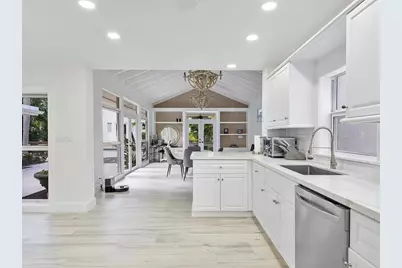 411  Poinciana, Fort Lauderdale, FL 33301 - Photo 15