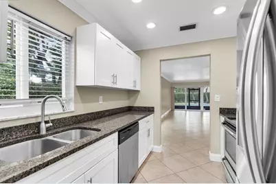3981 NW 81st Terrace, Coral Springs, FL 33065 - Photo 11