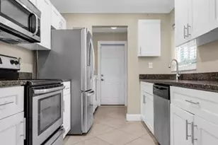 3981 NW 81st Terrace, Coral Springs, FL 33065 - Photo 13