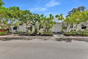 560 NE 15th Ave, Fort Lauderdale, FL 33301 - Photo 3