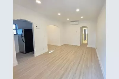 560 NE 15th Ave, Fort Lauderdale, FL 33301 - Photo 7