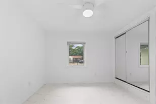 1005 NW 123rd St, North Miami, FL 33168 - Photo 11