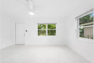 1005 NW 123rd St, North Miami, FL 33168 - Photo 15