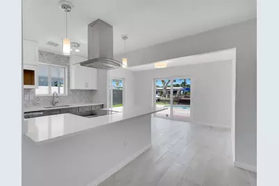 4710 SW 43rd Ave, Dania Beach, FL 33314 - Photo 5