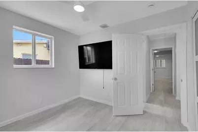 4710 SW 43rd Ave, Dania Beach, FL 33314 - Photo 15