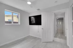 4710 SW 43rd Ave, Dania Beach, FL 33314 - Photo 15