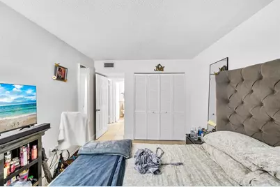 1800  Sans Souci Blvd, Unit #304, North Miami, FL 33181 - Photo 21