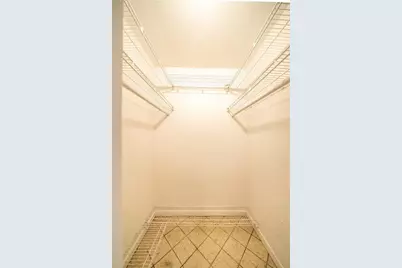 820 SW 55th Ave, Margate, FL 33068 - Photo 17