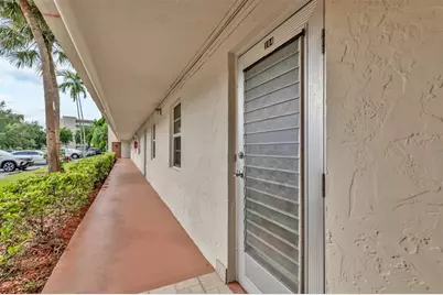 121 SE 3rd Ave, Unit #104, Dania Beach, FL 33004 - Photo 11