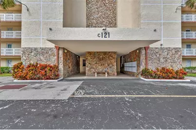 121 SE 3rd Ave, Unit #104, Dania Beach, FL 33004 - Photo 9