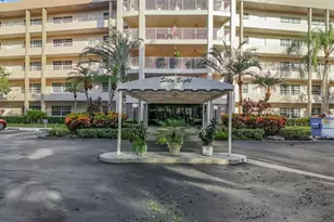 545 Oaks Ln, Pompano Beach, FL 33069 - Photo 71