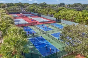 545 Oaks Ln, Pompano Beach, FL 33069 - Photo 77