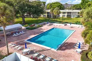 545 Oaks Ln, Pompano Beach, FL 33069 - Photo 73