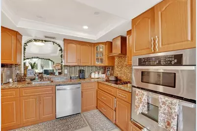 950 NW 80th Ave, Unit #106, Margate, FL 33063 - Photo 11