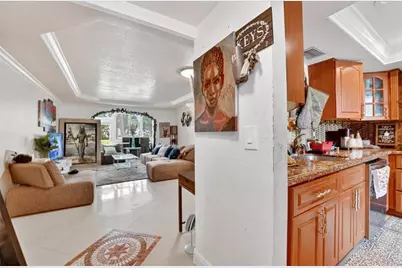 950 NW 80th Ave, Unit #106, Margate, FL 33063 - Photo 9