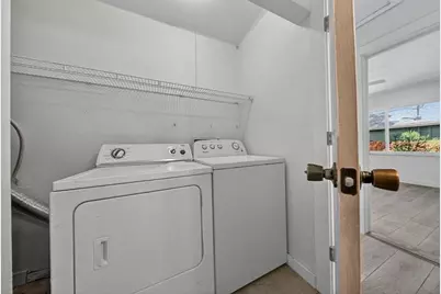 117 NE 8th St, Pompano Beach, FL 33060 - Photo 19