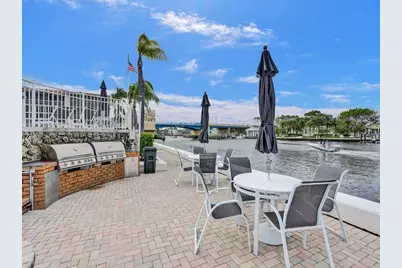 105 NE 19th Ave, Unit #352, Deerfield Beach, FL 33441 - Photo 11