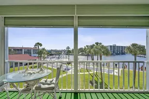 105 NE 19th Ave, Deerfield Beach, FL 33441 - Photo 5