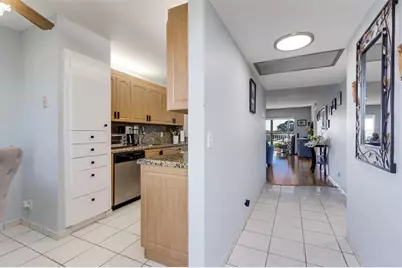 12900 SW 13th St, Unit #403E, Pembroke Pines, FL 33027 - Photo 7