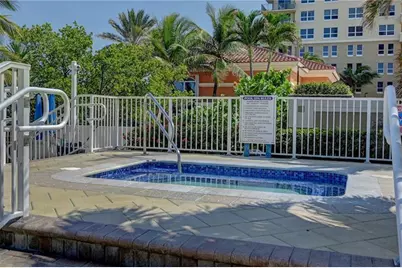 2030 S Ocean Dr, Unit #807, Hallandale Beach, FL 33009 - Photo 33